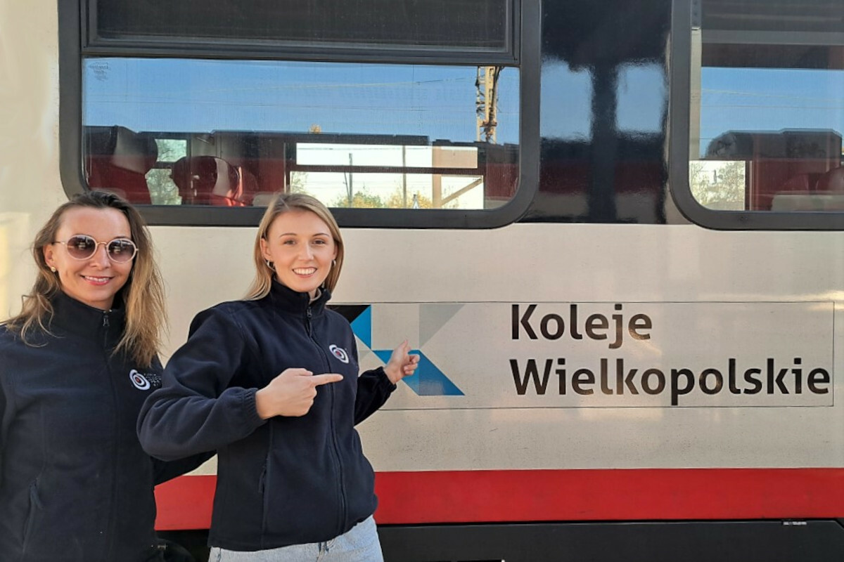 Przyjeżdżacie pociągiem? Zgarniacie rabaty! Przyjeżdżacie pociągiem? Zgarniacie rabaty!