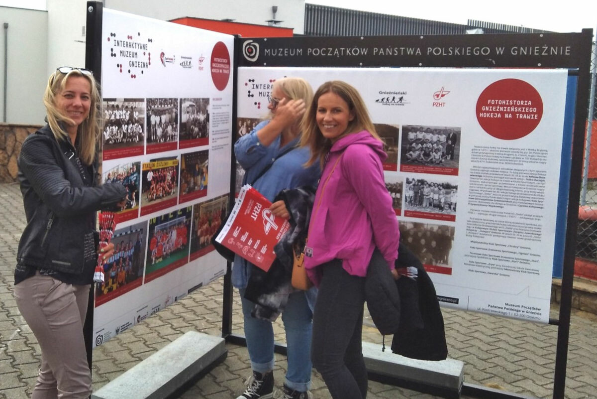 "Fotohistoria gnieźnieńskiego hokeja na trawie" "Fotohistoria gnieźnieńskiego hokeja na trawie"
